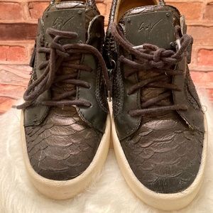 Giuseppe Zanotti London snake print low top